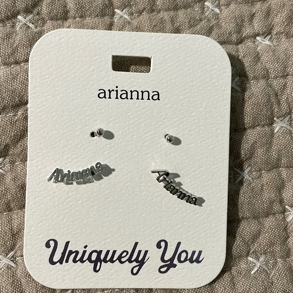 Arianna Earrings (set of 2)